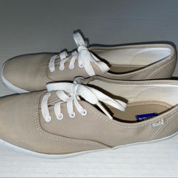 Keds Beige or Khaki Canvas Shoes Lace Up Sneakers Women's Size 8.5 #WF34300M - Picture 5 of 7